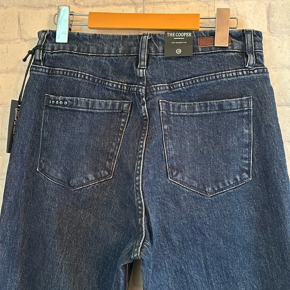 NWT Blank NYC The Cooper Long Slim Straight Jeans Size 28 - Picture 7 of 16
